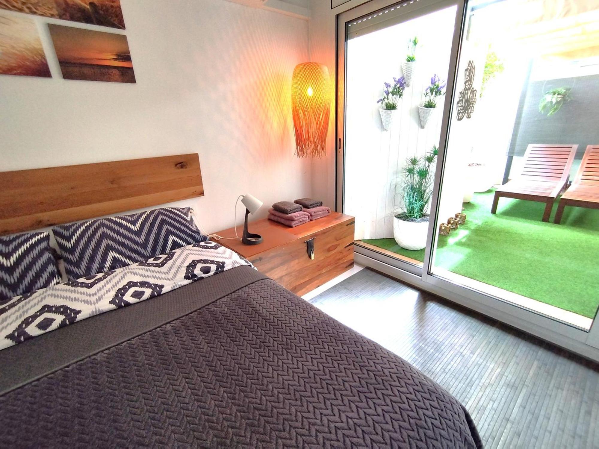 Apartment Big Privat Terrace Calafell Beach Free Parking Екстериор снимка