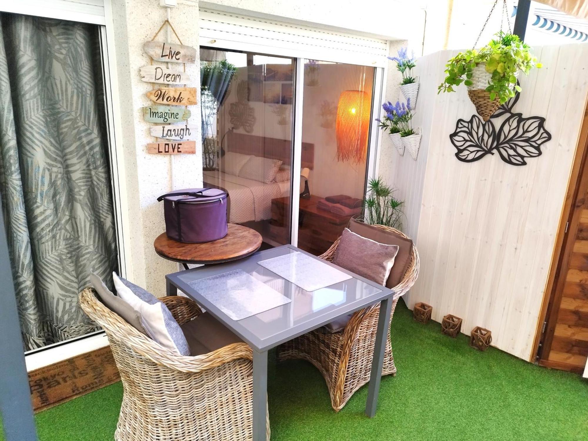 Apartment Big Privat Terrace Calafell Beach Free Parking Екстериор снимка